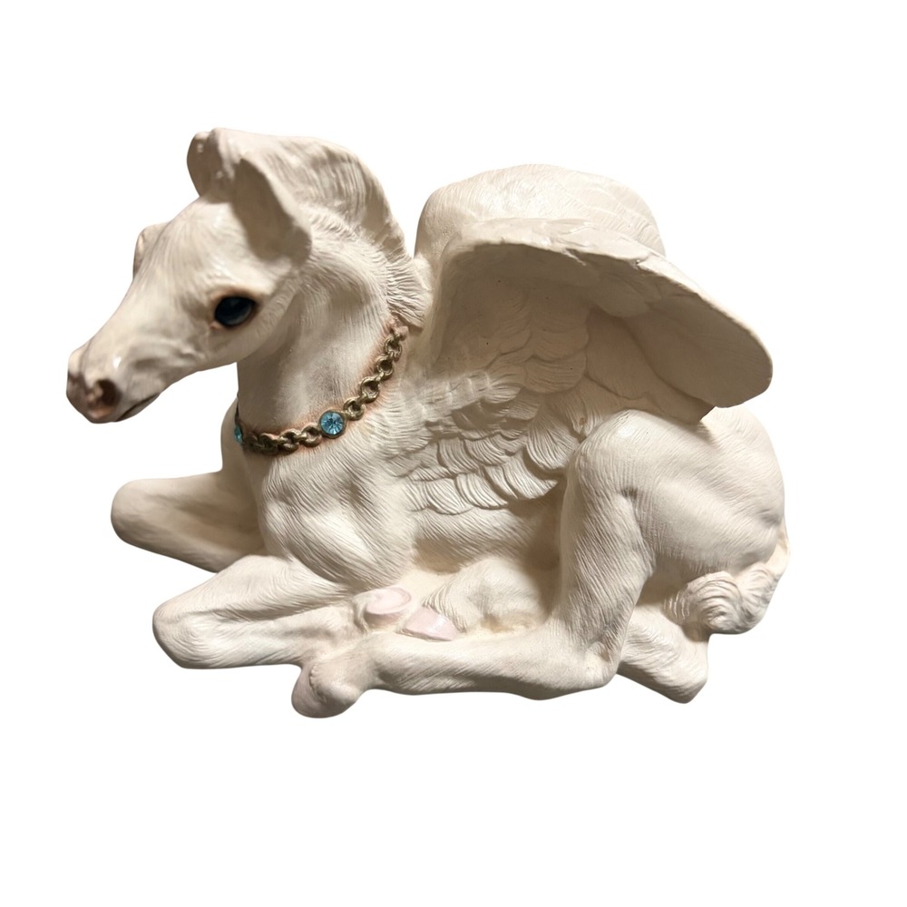 Windstone Editions White Pegasus Foal Figurine Melody Pena Winged Horse 3in